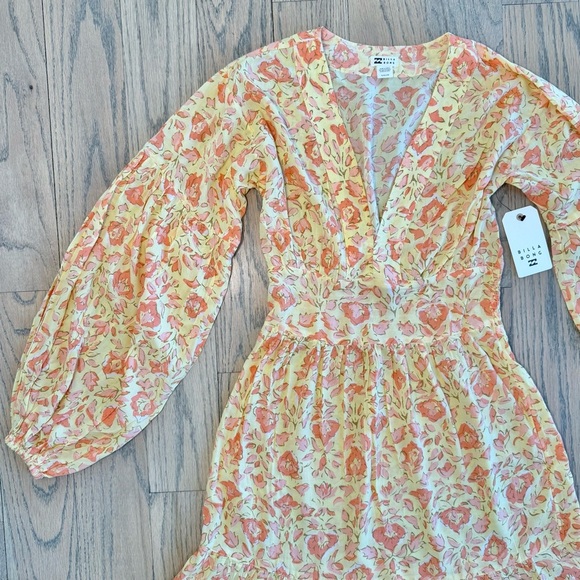 NWT Billabong Women’s Golden Cosmos Floral Long Sleeve Yellow Maxi Dress Small - Picture 7 of 15